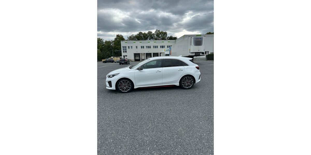 Kia ceed / Ceed 42.000 km 20.500 &euro; Hemer 58675
