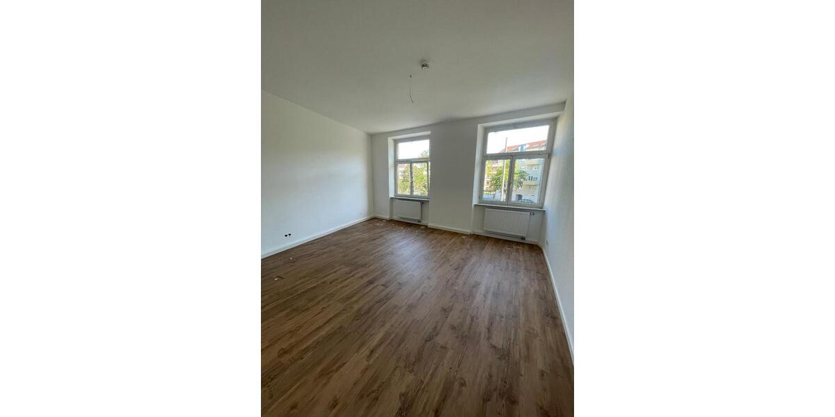Etagenwohnung Nürnberg Gleißhammer - 5 Zimmer, 125 m&sup2;, 1.250&euro; | Angebot:26311581