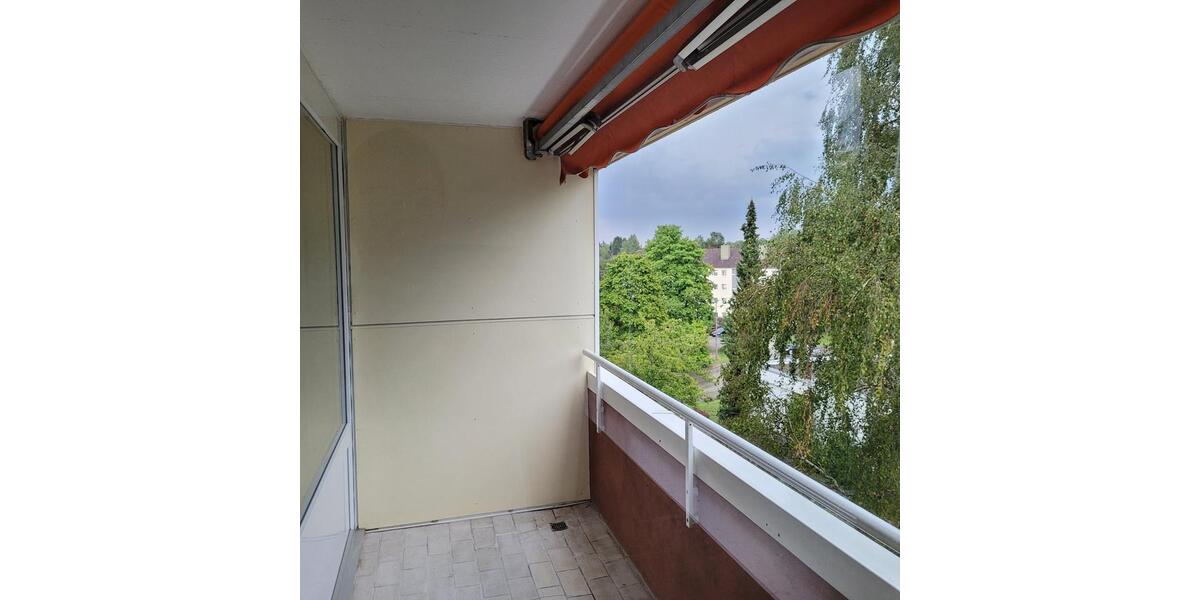 Etagenwohnung Villingen-Schwenningen Schwenningen - 3 Zimmer, 81 m&sup2;, 805&euro; | Angebot:26091641