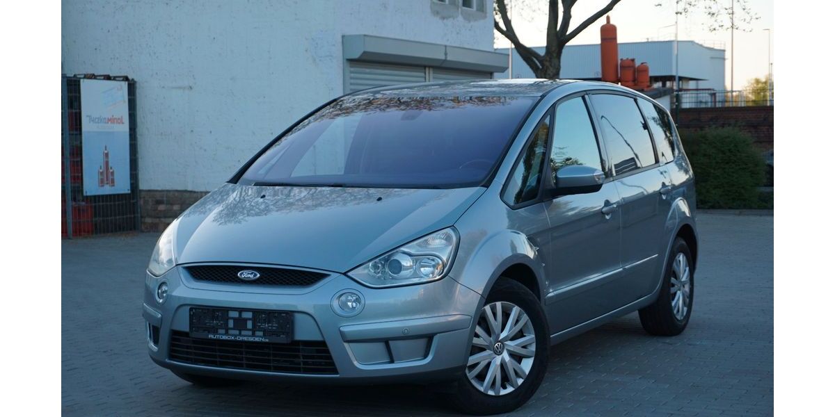 Ford S-Max 184.500 km 2.900 &euro; Dresden 01067