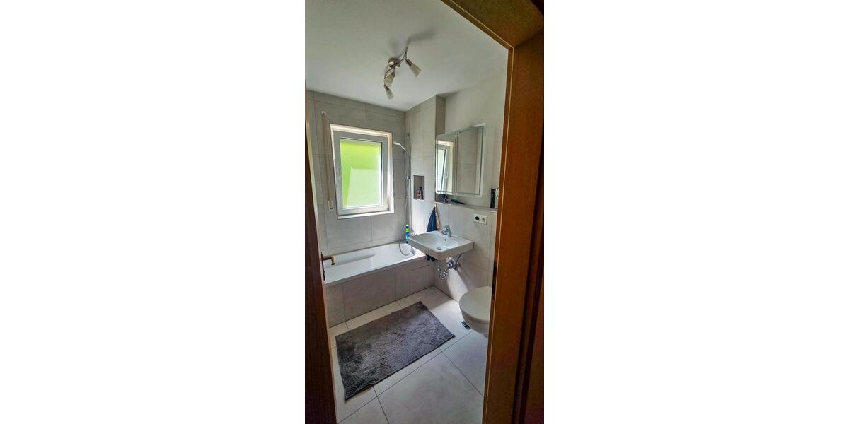 Erdgeschoßwohnung Estenfeld - 3 Zimmer, 66 m&sup2;, 269.000&euro; | Angebot:27223272