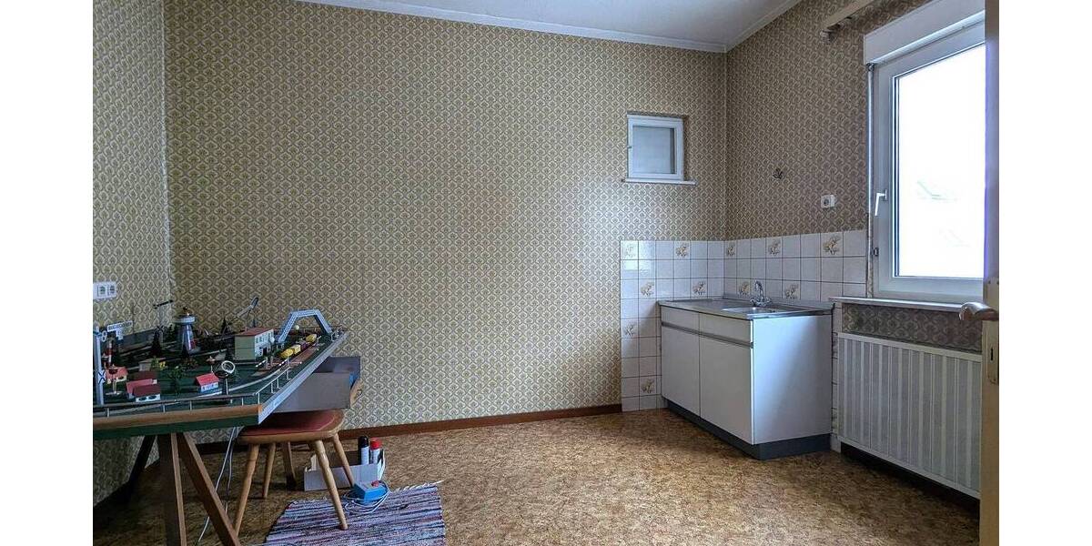 Einfamilienhaus Bischofsheim - 7 Zimmer, 139 m&sup2;, 495.000&euro; | Angebot:26858581