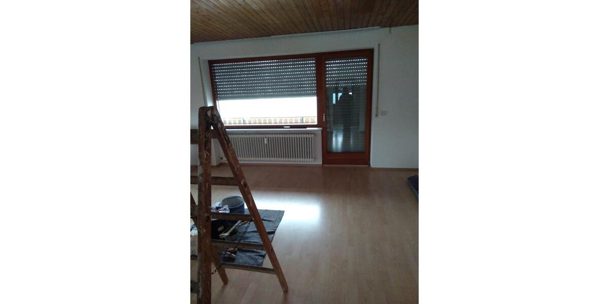 Etagenwohnung Laaber - 5 Zimmer, 110 m&sup2;, 750&euro; | Angebot:24827219