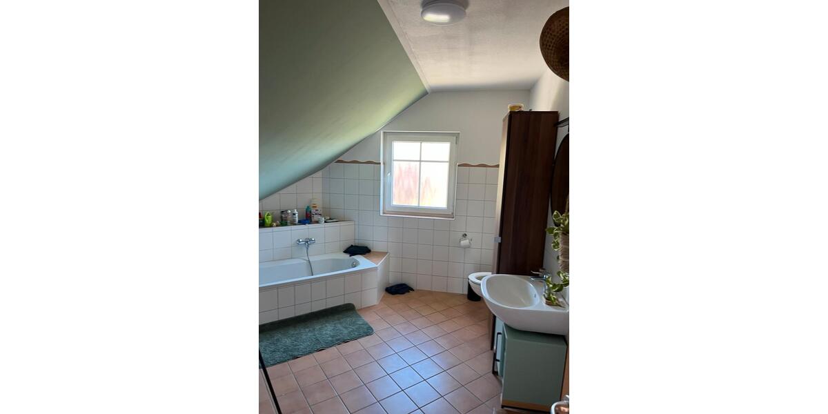 Einfamilienhaus Altdorf bei Nürnberg - 4.5 Zimmer, 150 m&sup2;, 1.700&euro; | Angebot:26640561