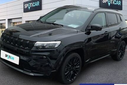 Jeep Compass 29.310 km 27.390 &euro; Jüterbog 14913