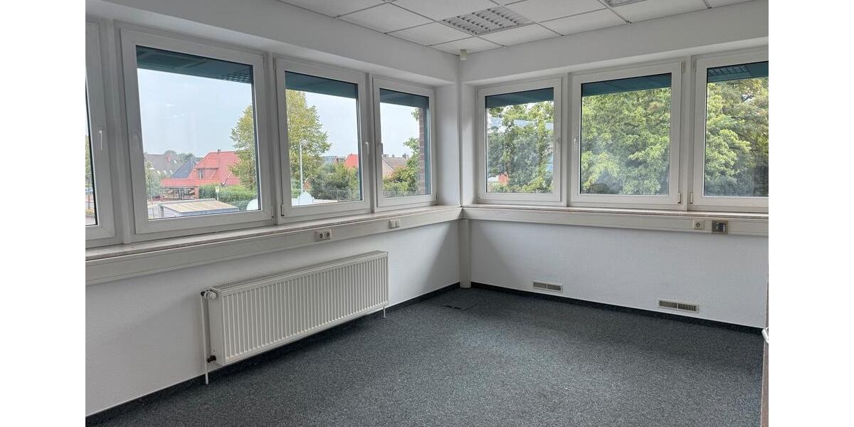 Gewerbeobjekt Wiefelstede - 6&euro; | Angebot:25229363