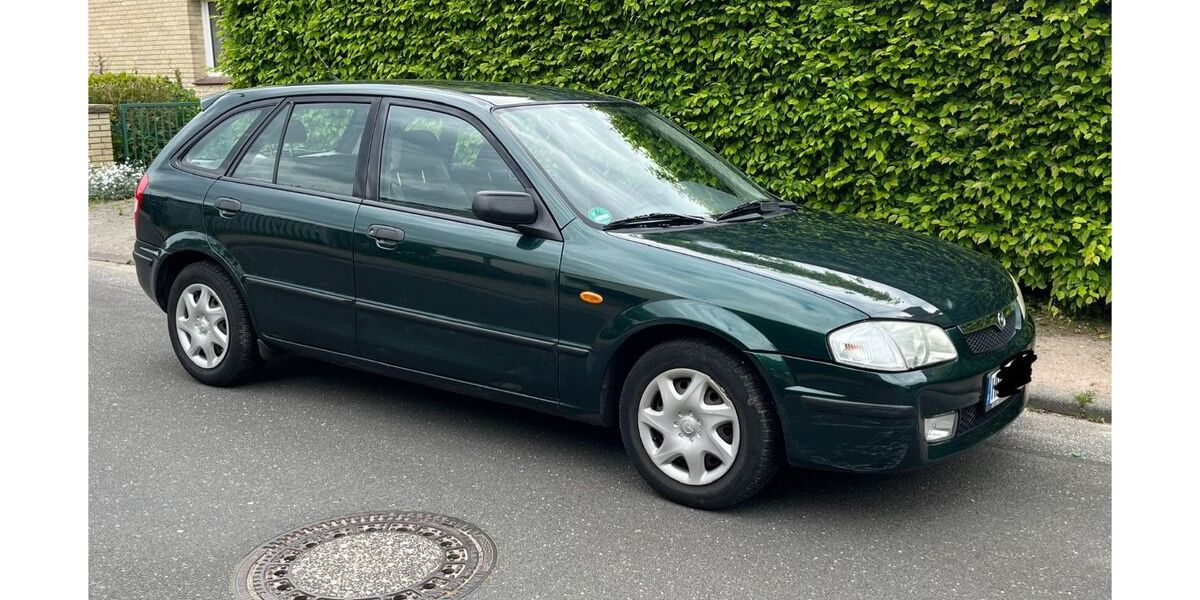 Mazda 323 74.000 km 2.500 &euro; Hamburg 22589