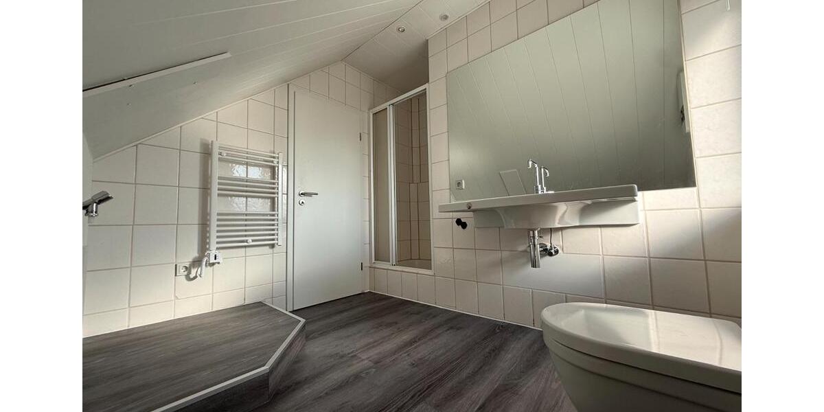 Maisonettenwohnung Eppelborn - 3 Zimmer, 80 m&sup2;, 700&euro; | Angebot:26328114