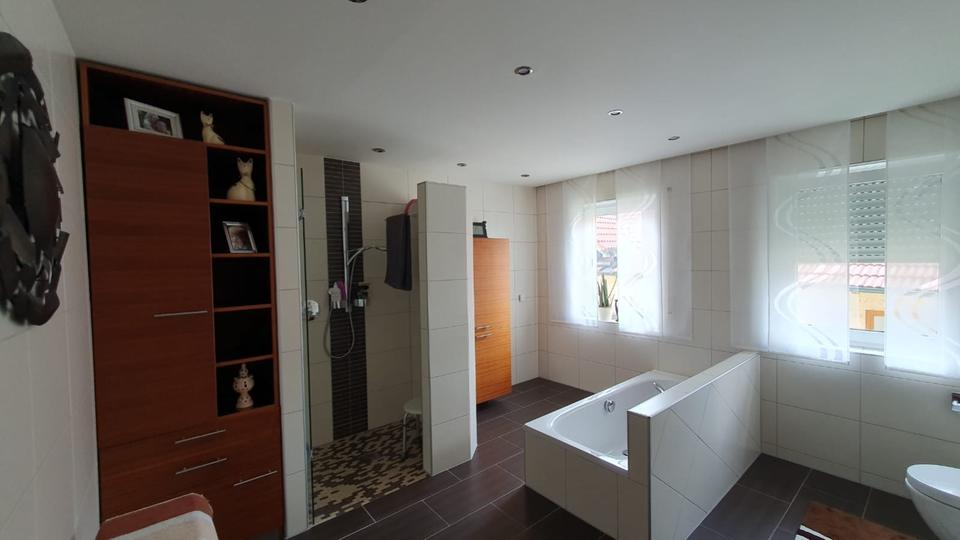 Doppelhaushälfte Eichendorf - 3.5 Zimmer, 123 m&sup2;, 1.050&euro; | Angebot:25300777