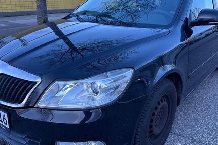 Skoda Octavia 220.000 km 1.990 &euro; Hamburg 20537