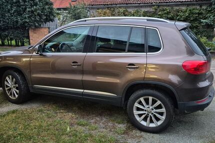 VW Tiguan 95.600 km 8.350 € Spremberg 03130