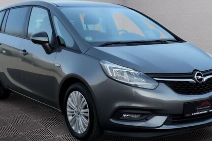 Opel Zafira 97.000 km 10.900 &euro; Erwitte 59597