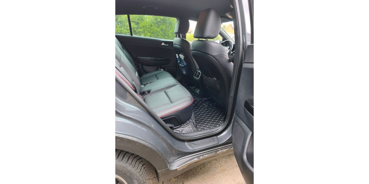 Kia Sportage 89.000 km 22.999 &euro; Bad Arolsen 34454