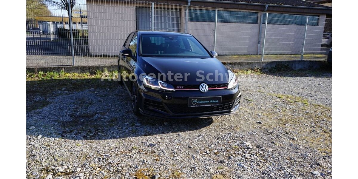 VW Golf 55.581 km 24.890 &euro; Rielingshausen 71672