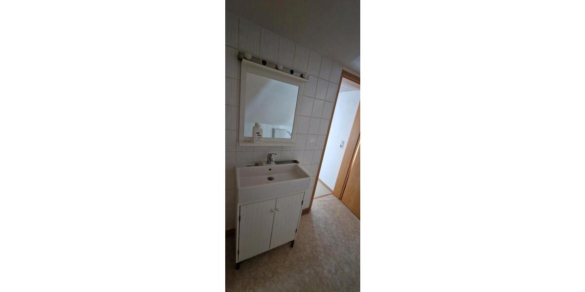 Einfamilienhaus Leichlingen (Rheinland) - 5 Zimmer, 80 m&sup2;, 800&euro; | Angebot:26183825