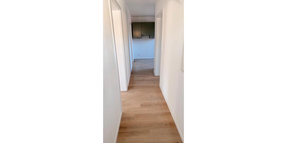 Etagenwohnung Tuttlingen - 2 Zimmer, 60 m&sup2;, 1.000&euro; | Angebot:26407632