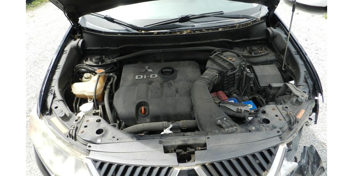 Mitsubishi Outlander 200.000 km 1.999 &euro; Remshalden 73630