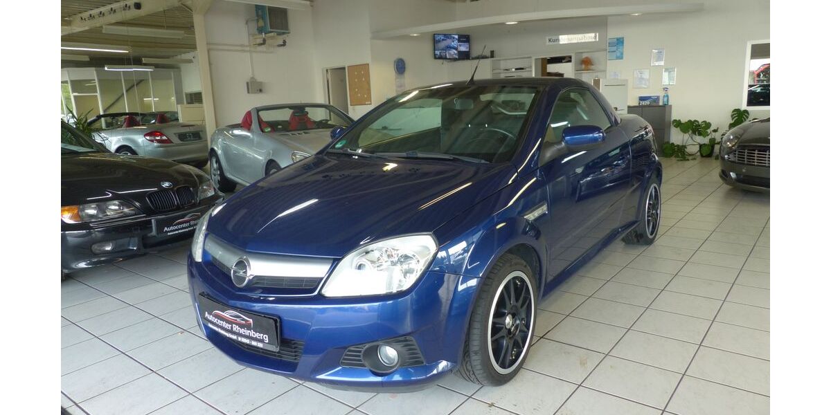 Opel Tigra 140.000 km 3.300 € Rheinberg 47495