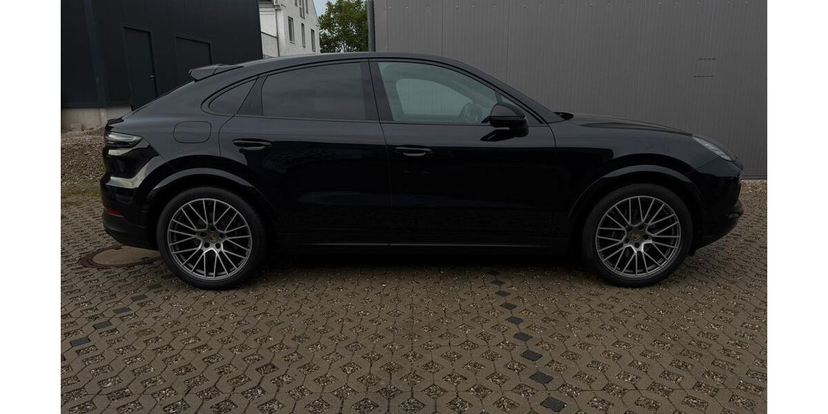 Porsche Cayenne 60.000 km 65.200 &euro; Augsburg 86167