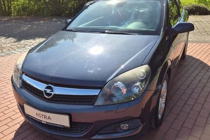 Opel Astra 166.624 km 2.290 € Ausleben 39393