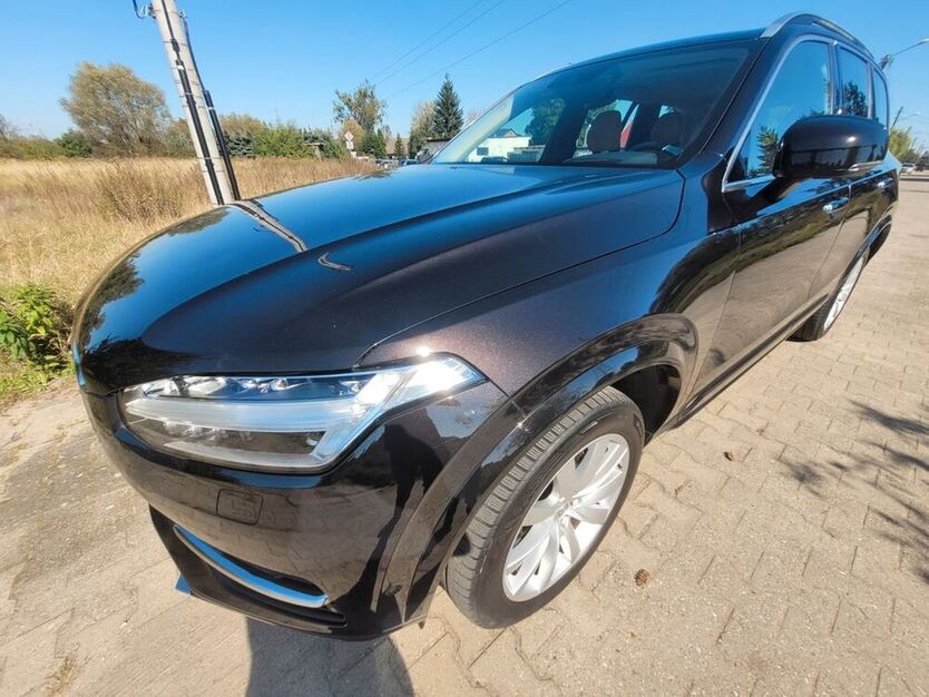 XC90