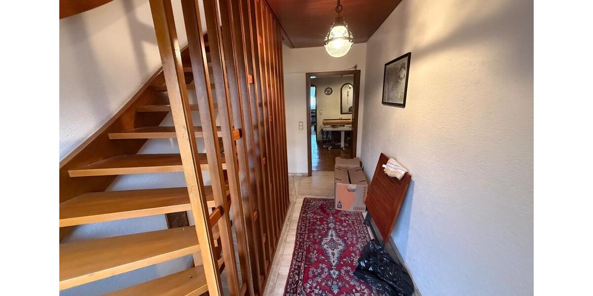 Einfamilienhaus Wadgassen - 11 Zimmer, 270 m&sup2;, 349.000&euro; | Angebot:25323564