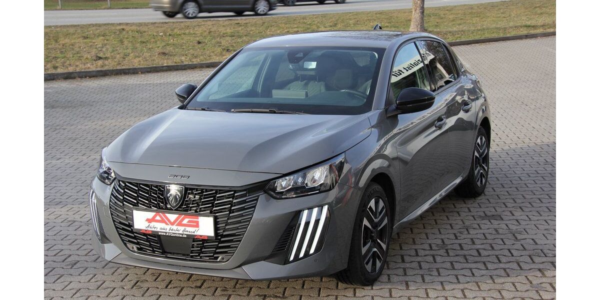 Peugeot 208 14.598 km 16.450 &euro; Ebersberg 85560