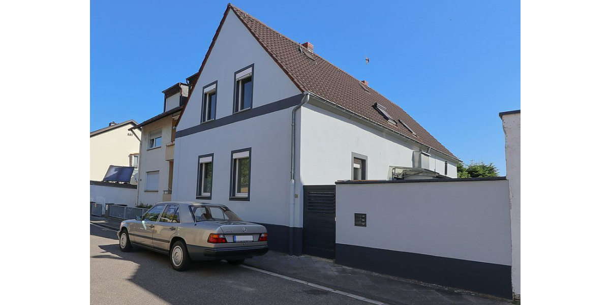 Einfamilienhaus Ludwigshafen am Rhein Mundenheim - 9 Zimmer, 188 m&sup2;, 382.000&euro; | Angebot:24996750