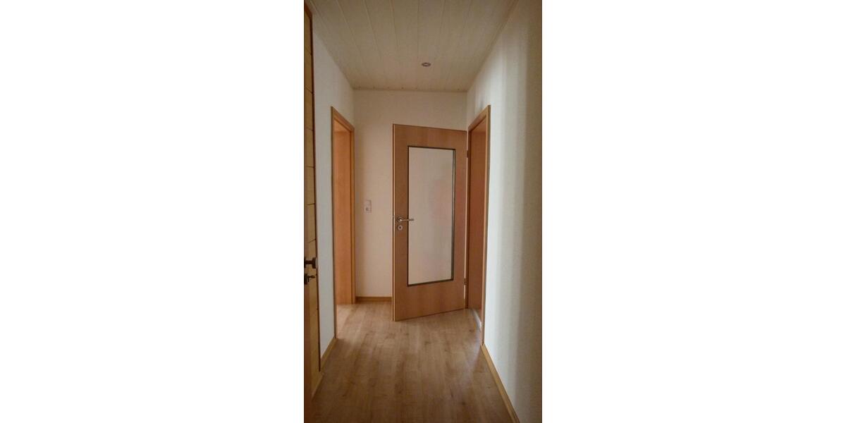 Erdgeschoßwohnung Gößnitz - 2 Zimmer, 50 m&sup2;, 250&euro; | Angebot:26407215
