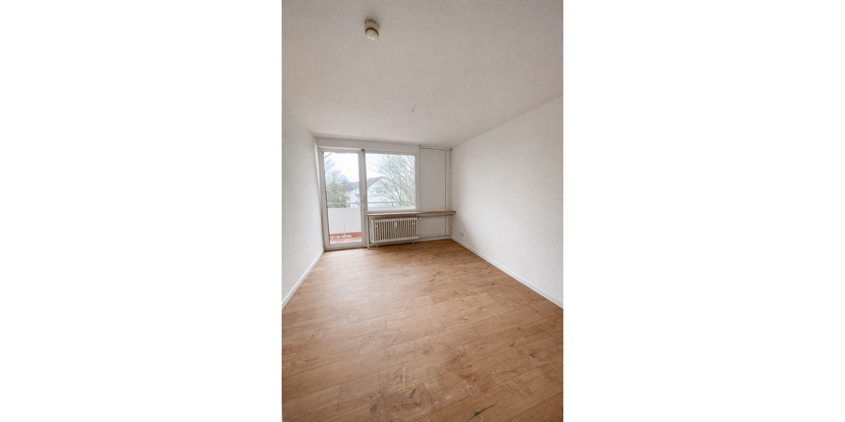 Zimmer Liederbach am Taunus Liederbach - 3 Zimmer, 73 m&sup2;, 913&euro; | Angebot:25691049