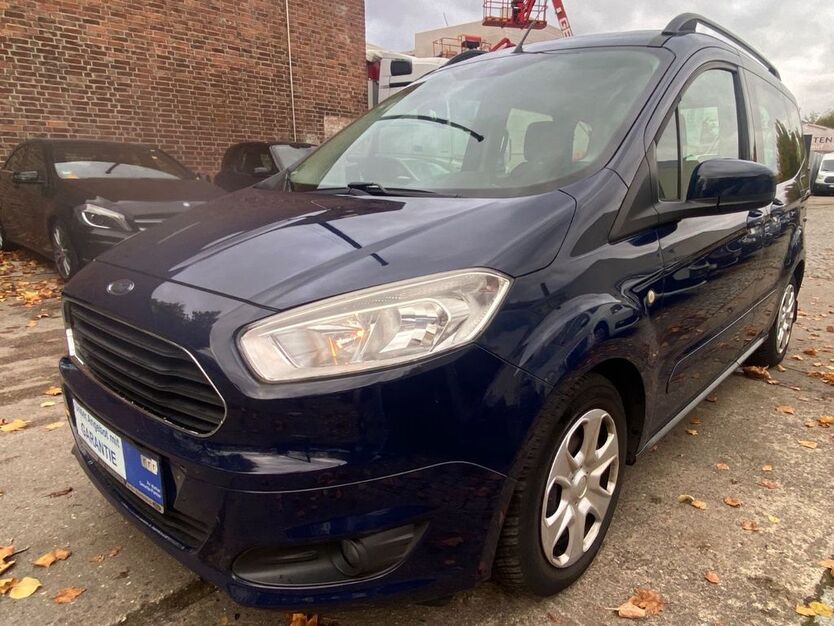 Ford Tourneo Courier 71.000 km 8.990 € Berlin-Lichtenberg 10365