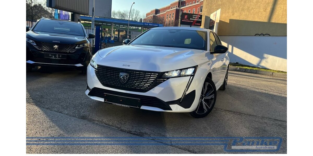 Peugeot 308 Allure EAT8*NAV*Carplay*LED*360°*Cockpit* 150.000 km 14.990 &euro; Berlin 13187