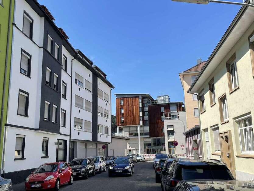 Wohnung zum Kaufen in Pforzheim 239.000 € 68 m²