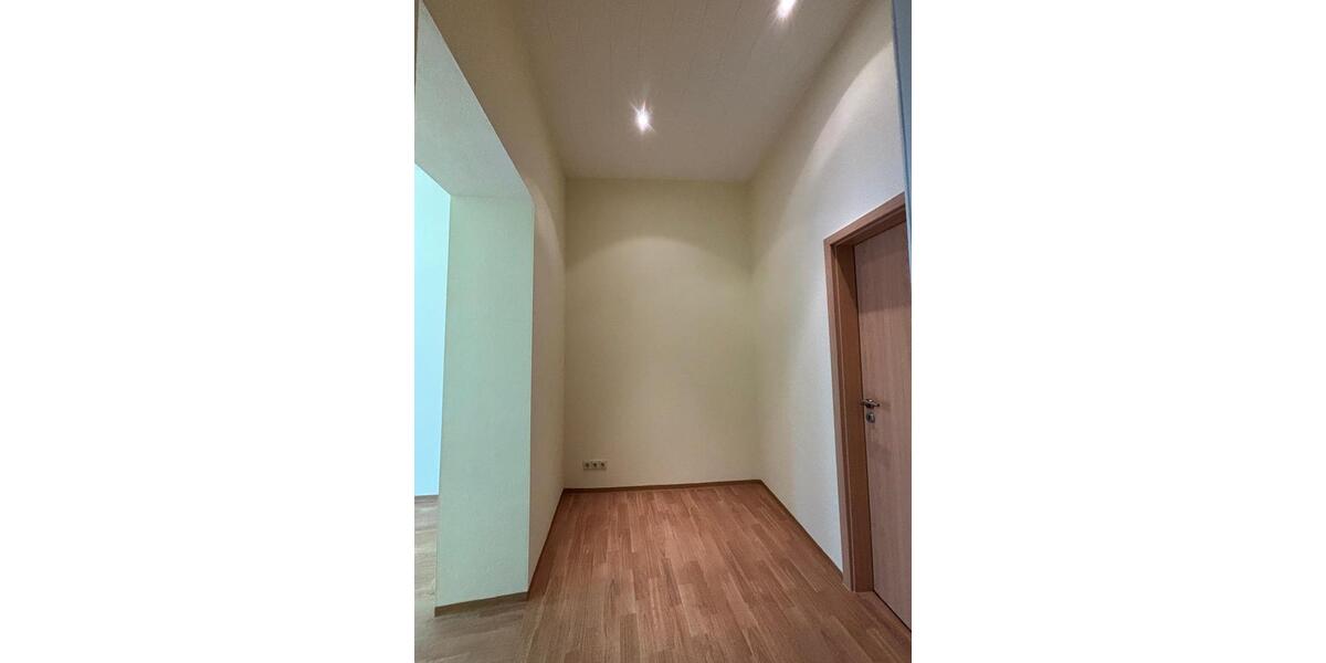 Kleine Gewerbeeinheit – ideal für Büro, Studio oder Beratung zimmer