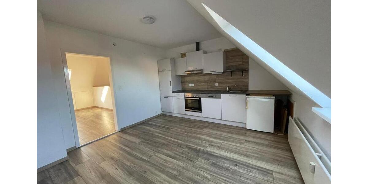 Dachgeschoßwohnung Selsingen - 3 Zimmer, 90 m&sup2;, 800&euro; | Angebot:26459695