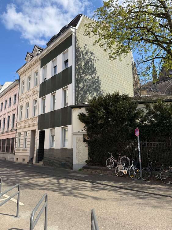 Haus zum Kaufen in Bonn 475.000 € 150 m²