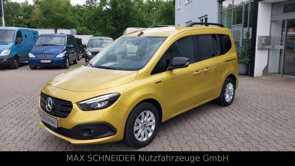Mercedes-Benz eCitan 2.534 km 27.132 € Dachau 85221