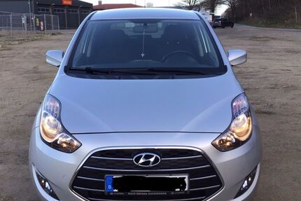 Hyundai ix20 73.000 km 10.600 &euro; Flensburg 24943