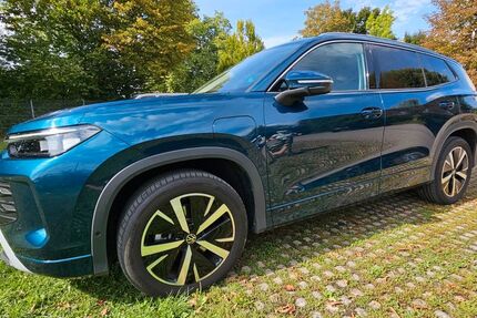 VW Tayron 14.848 km 52.665 € Leingarten 74211