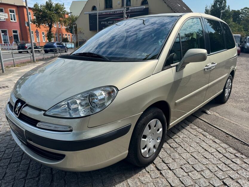 Peugeot 807 123.000 km 4.990 € Berlin - Tempelhof 12107
