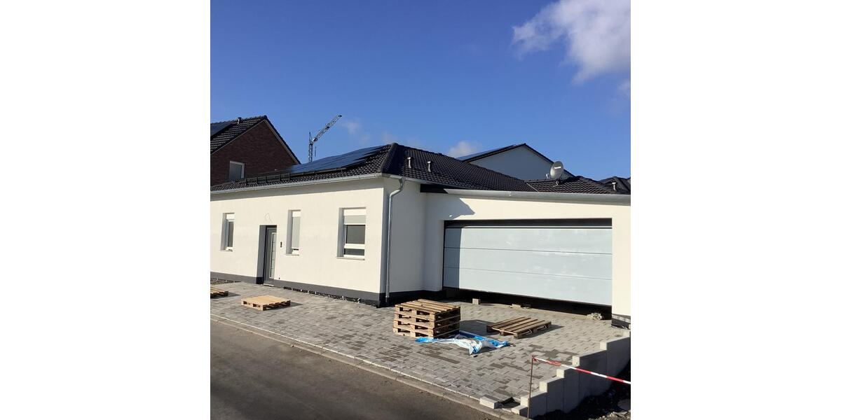 Bungalow Buchen (Odenwald) - 4 Zimmer, 147 m&sup2;, 559.000&euro; | Angebot:26957546