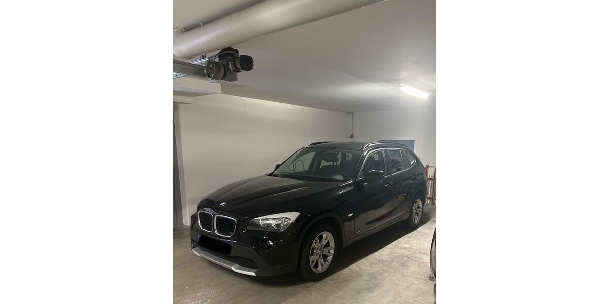BMW X1 136.000 km 8.950 &euro; Minden 32427