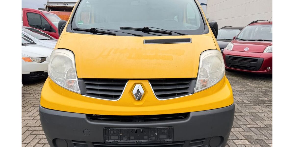 Renault Trafic 360.000 km 1.799 &euro; Oberhausen 46047