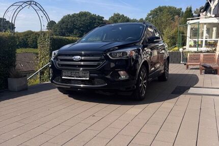 Ford Kuga 122.000 km 13.500 € Kreuztal 57223
