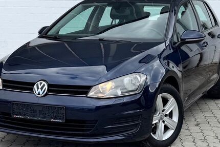 VW Golf 131.233 km 7.990 &euro; Bayreuth 95448