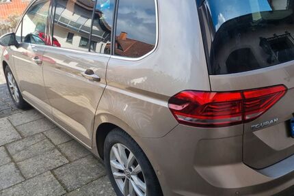 VW Touran 183.500 km 17.500 &euro; Neuwied 56567