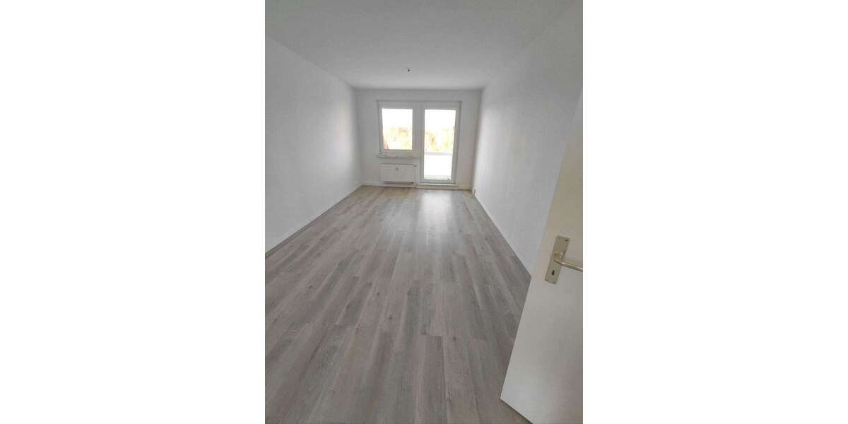 Wohnung zum Mieten in Borna 330,75 € 59 m² 1 zimmer