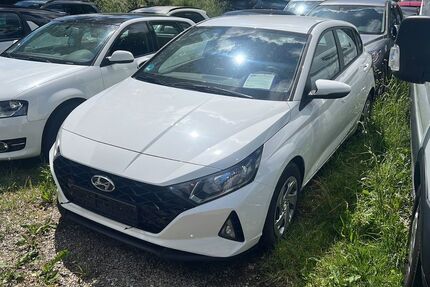Hyundai i20 89.000 km 12.390 &euro; Dösingen 87679