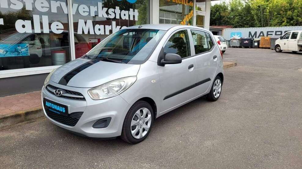 i10