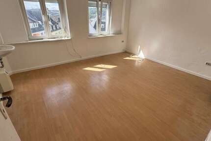 Zimmer Siegen - 300&euro; | Angebot:24002756